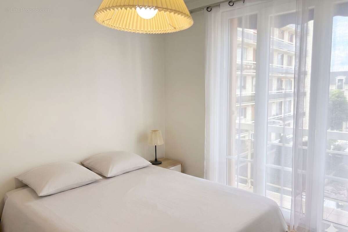 Appartement à SAINT-MAUR-DES-FOSSES