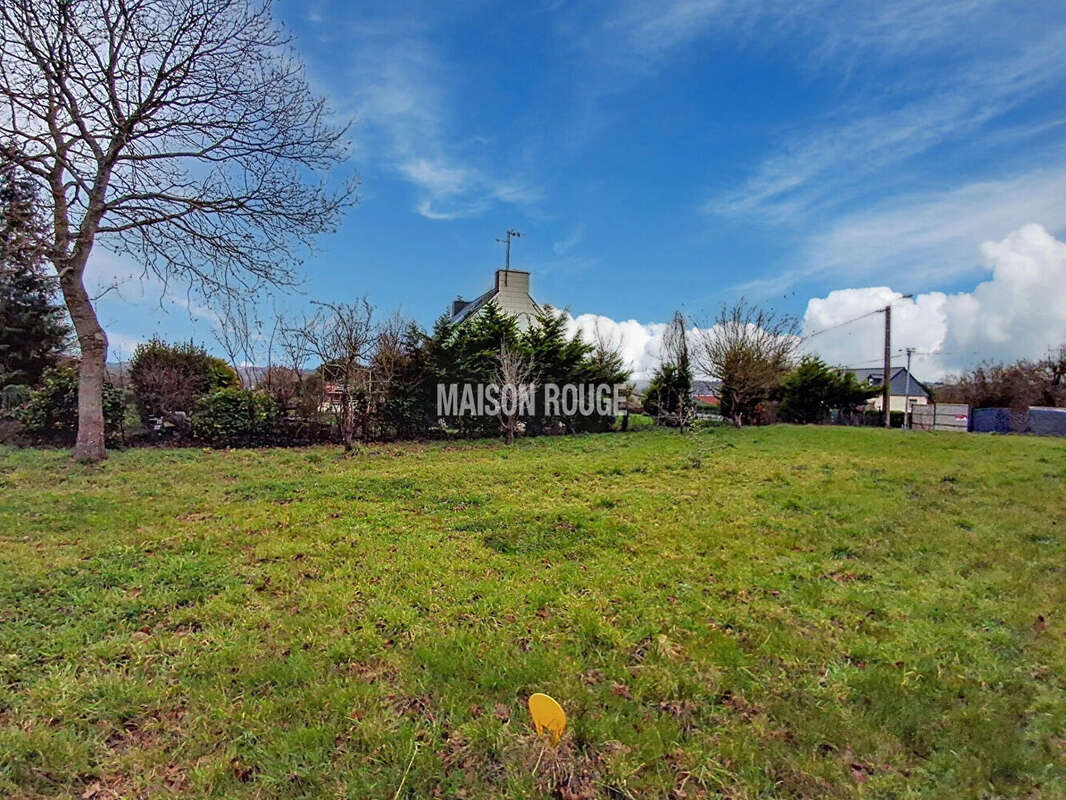 Terrain à PLOUFRAGAN