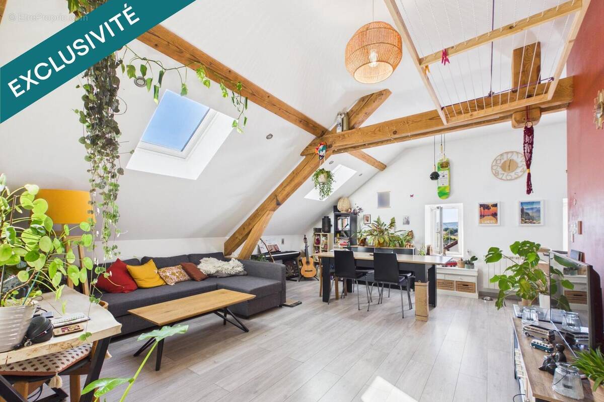 Photo 1 - Appartement à DOMMARTIN-LES-REMIREMONT
