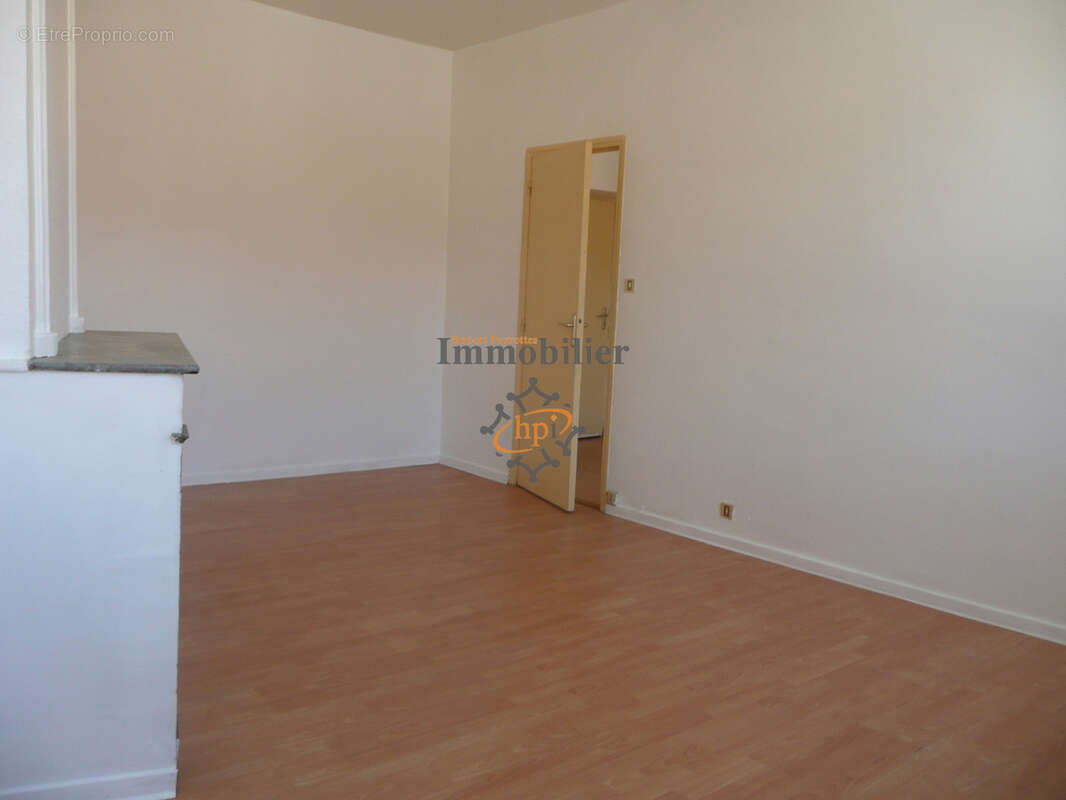 Appartement à SAINT-AFFRIQUE