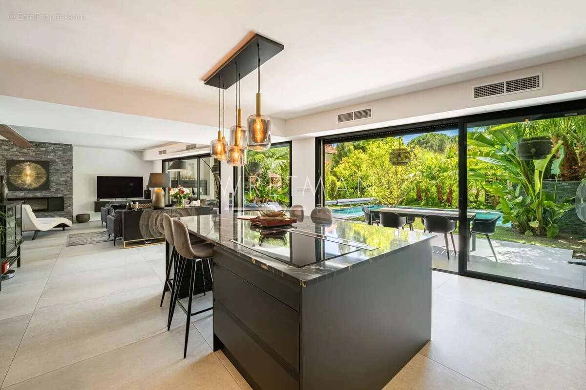 Maison à CANNES