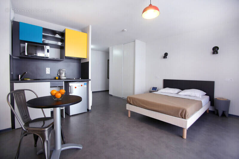 Appartement à MARSEILLE-3E