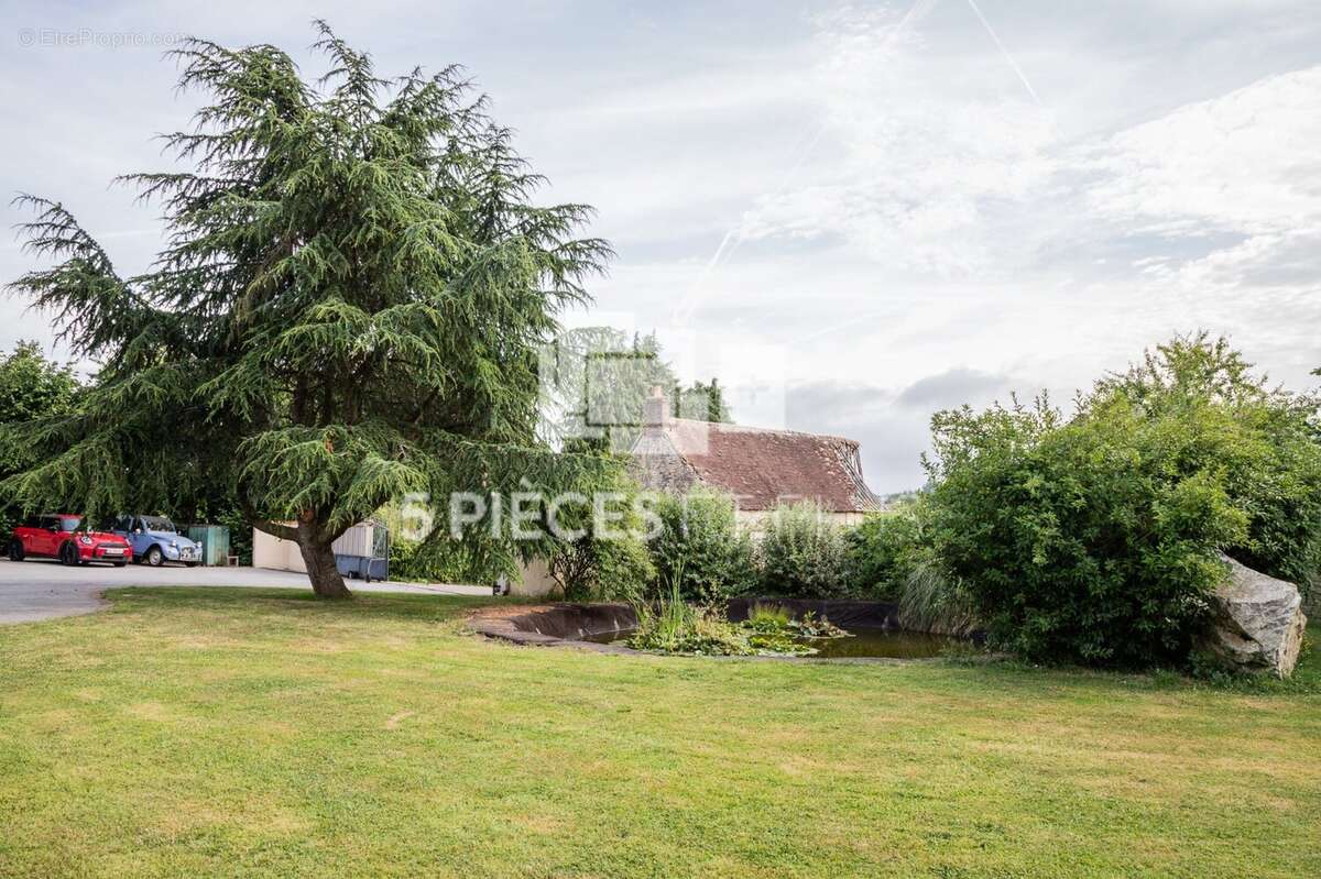 Maison à LARRE