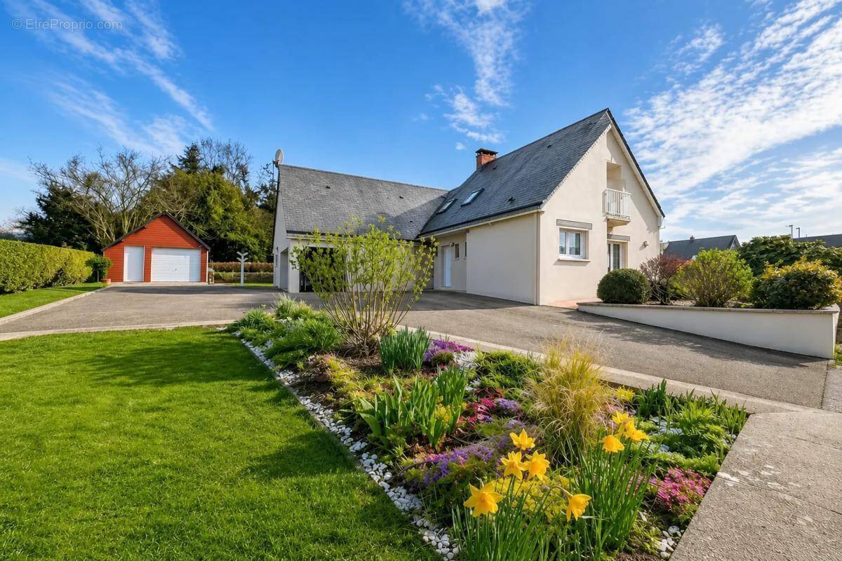 Maison à MORTAIN