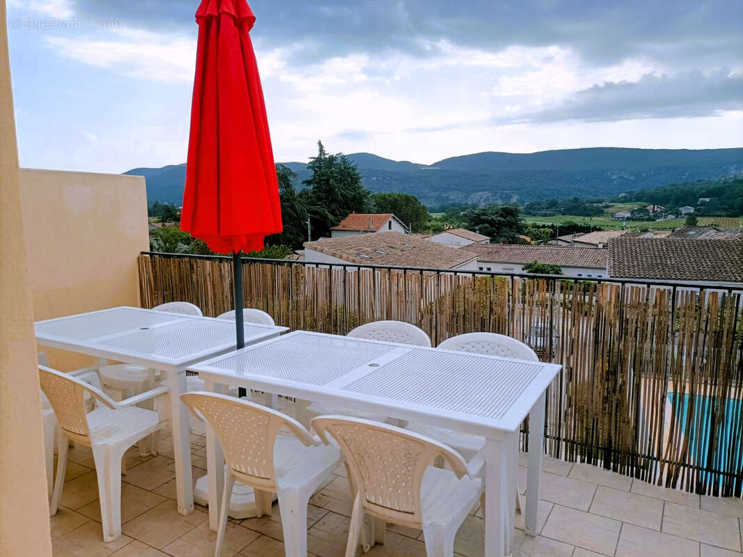 Appartement T5 duplex, vue et terrasse (Mimosa), parking dans résidence avec piscine, parc et terrain de pétan - photo 11