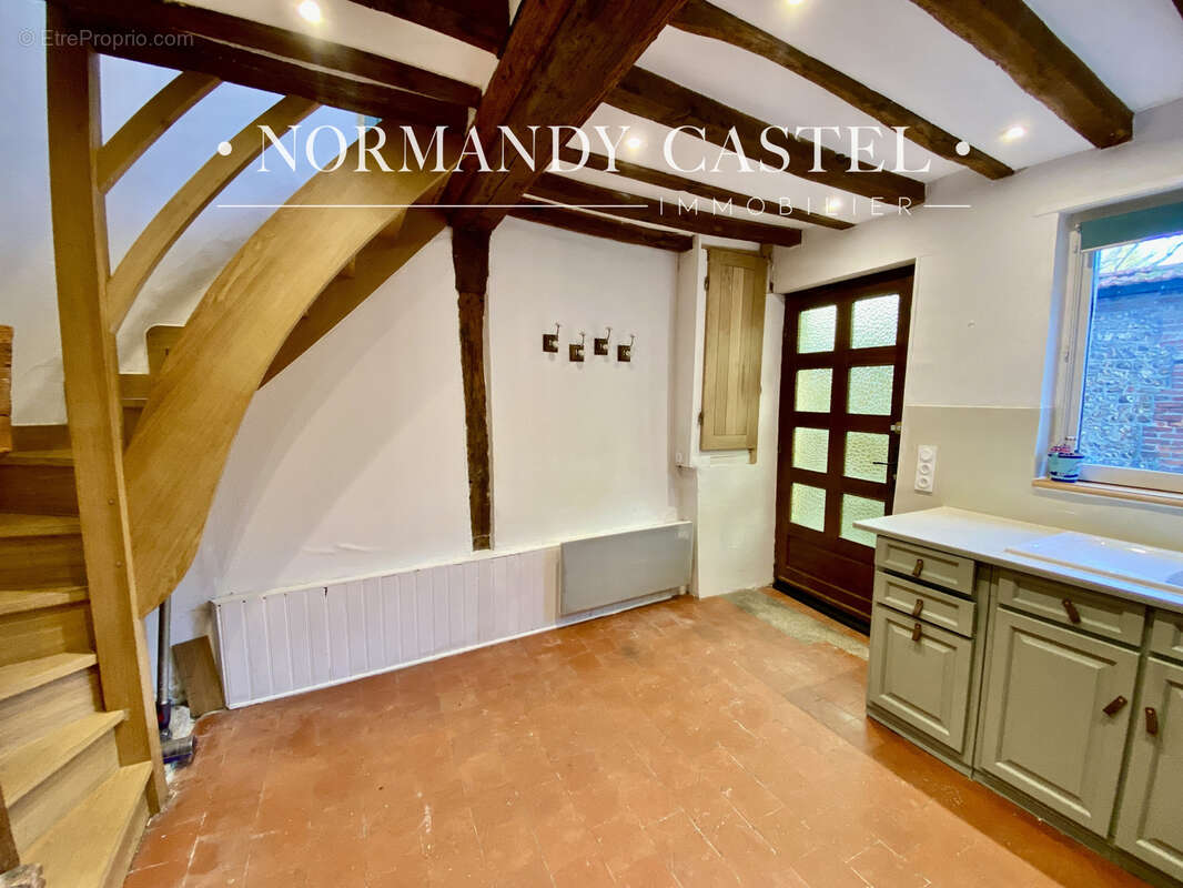 Maison à PONT-L'EVEQUE