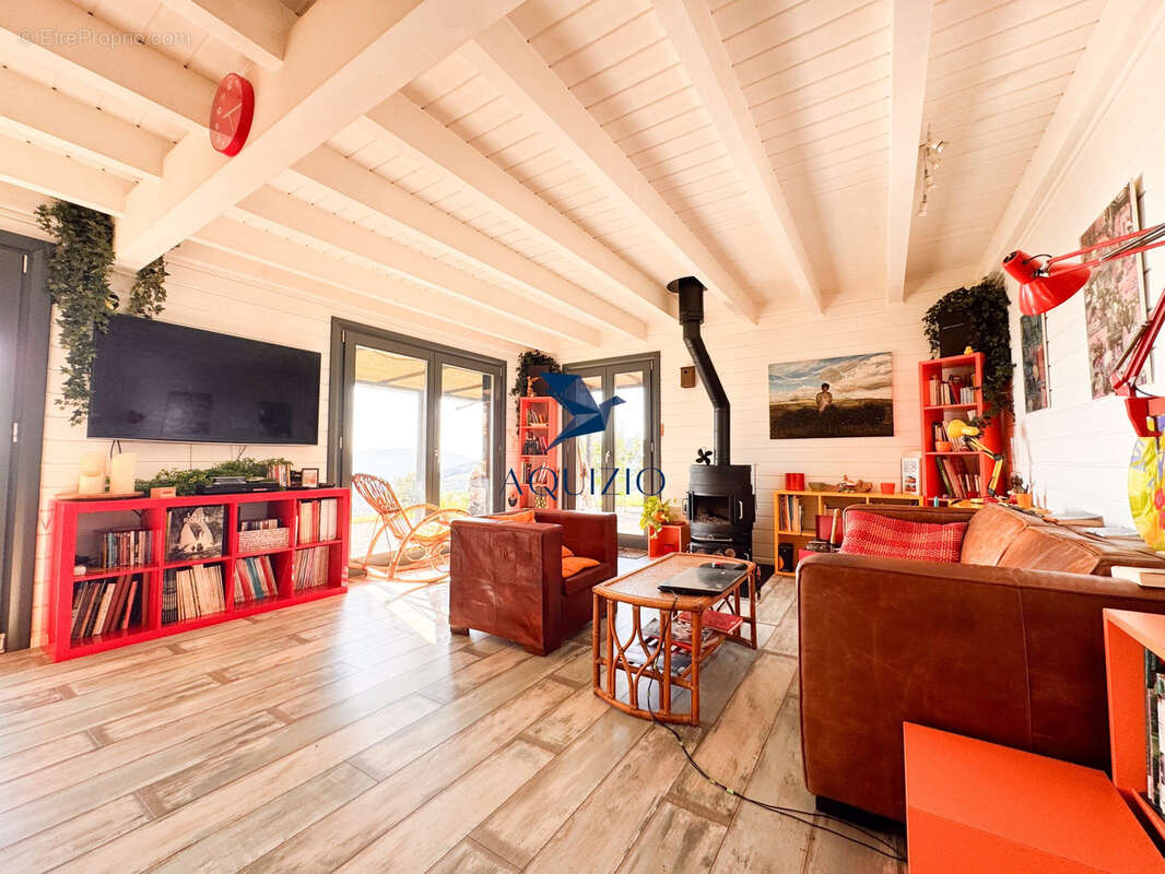 Maison à VIUZ-EN-SALLAZ