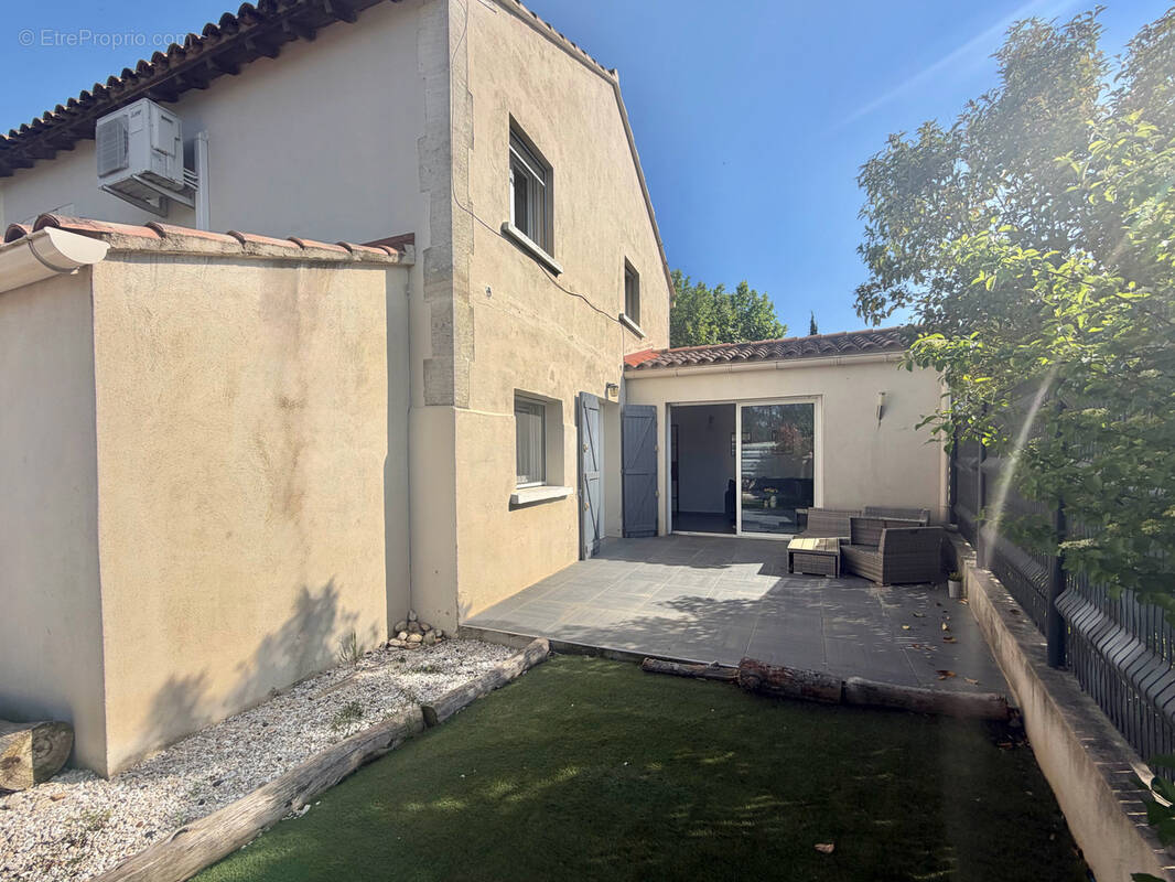 Maison à GRAVESON