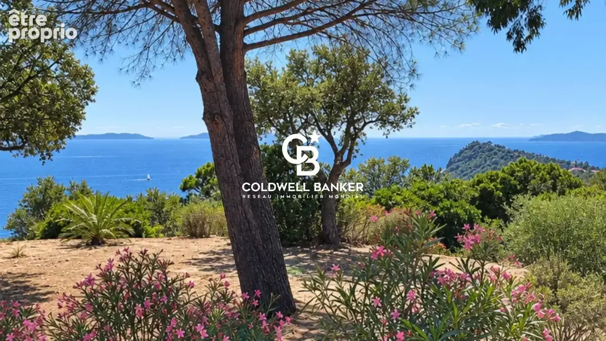 Photo Maison à Rayol-Canadel-Sur-Mer au prix de 2 700 000€