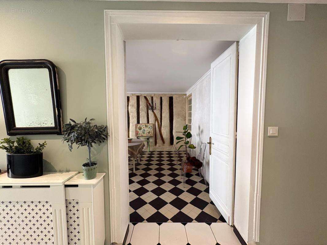 Maison à MIRANDE
