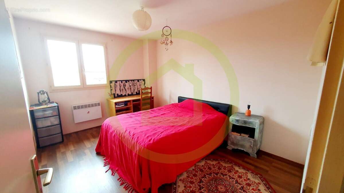 Maison à BRUGUIERES