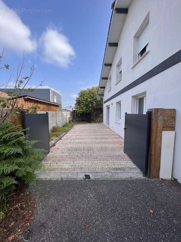 Appartement 48 m² à Ares  - photo 9