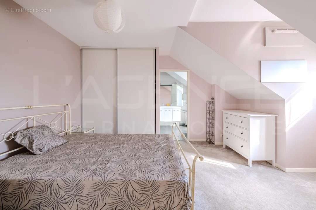 Appartement à SAINT-GERMAIN-EN-LAYE
