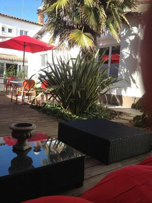Dpt Vendée (85), à vendre LES SABLES D'OLONNE Hôtel - Restaurant - photo 2