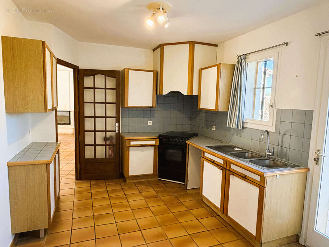 Maison à JOUQUES