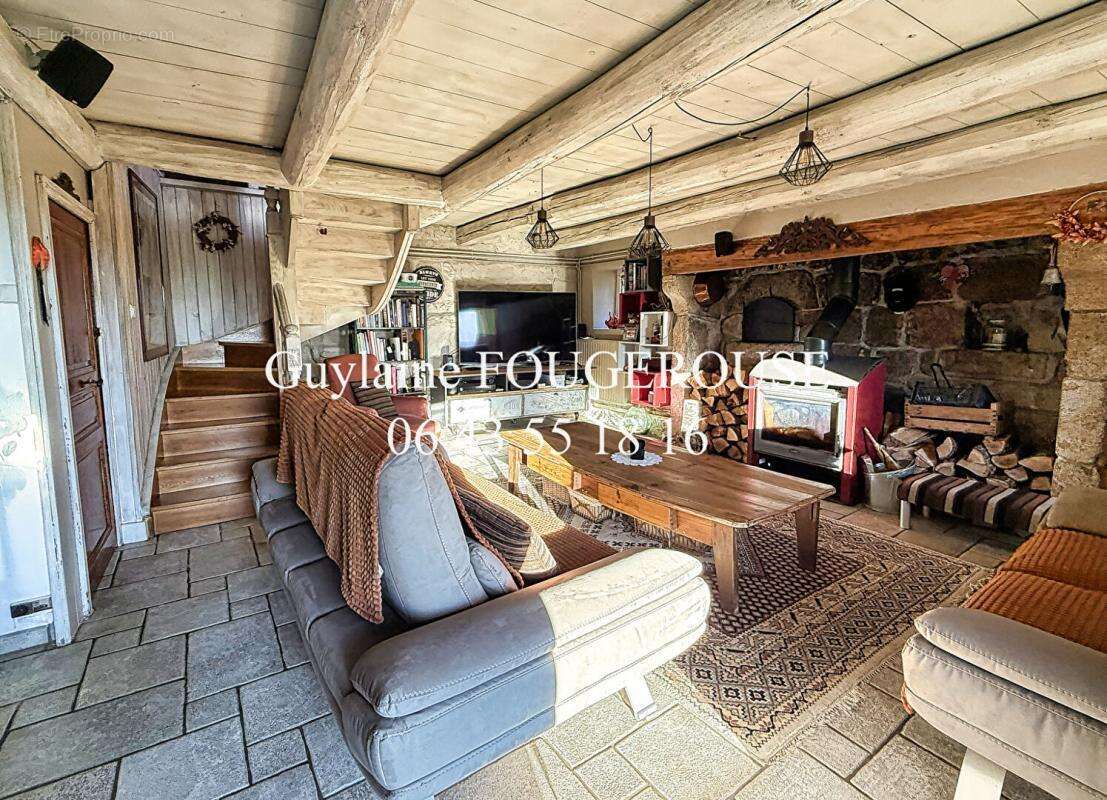 Maison à SAINT-ANTHEME