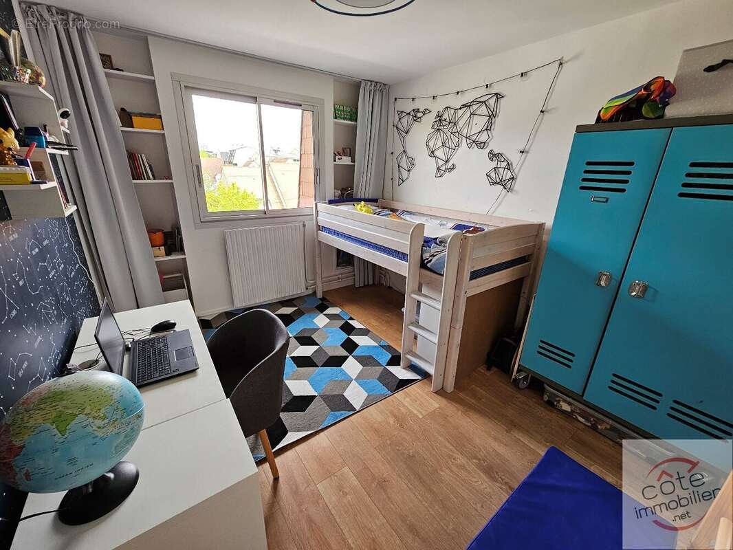 Appartement à SAINT-MAUR-DES-FOSSES