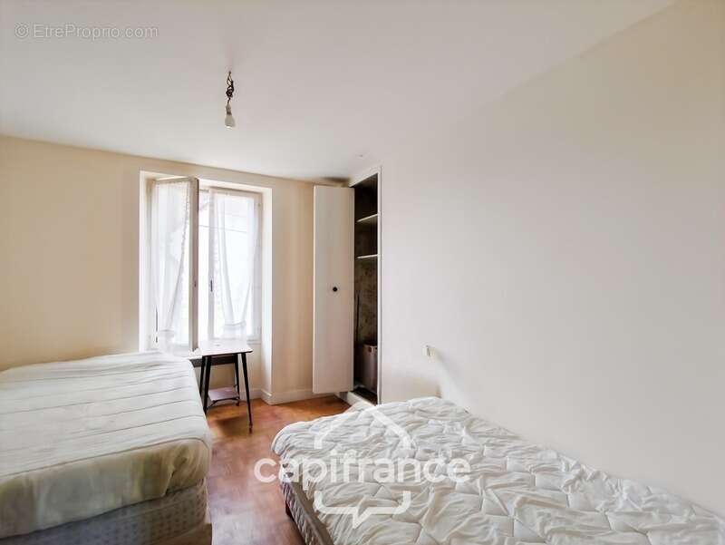 Maison à BESSE-SUR-BRAYE