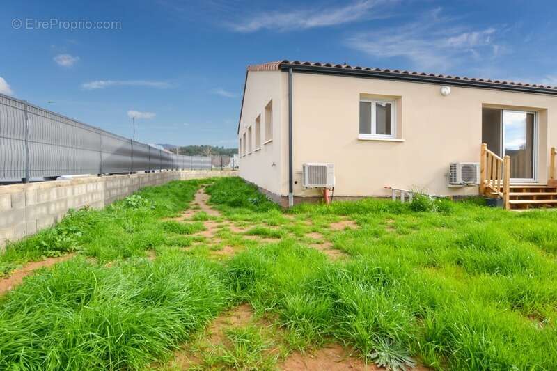 Maison à CESSENON-SUR-ORB