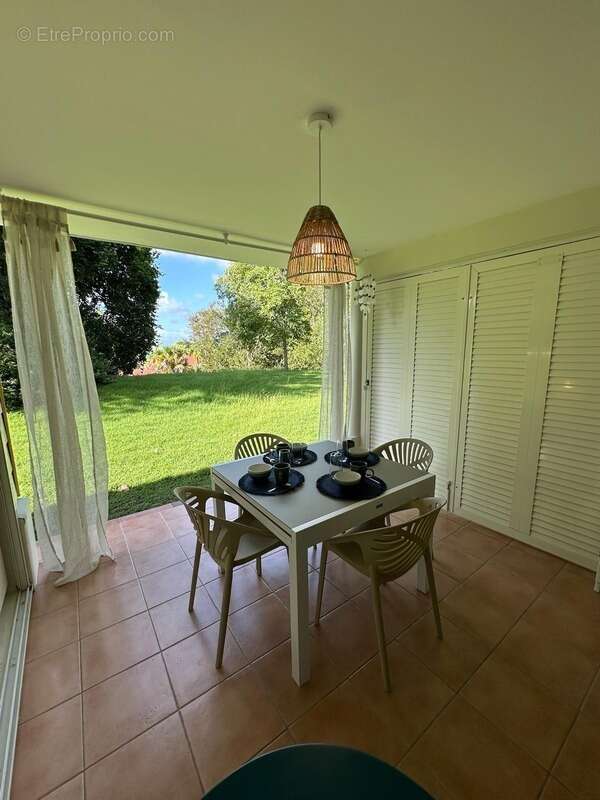 Appartement à SAINTE-ANNE