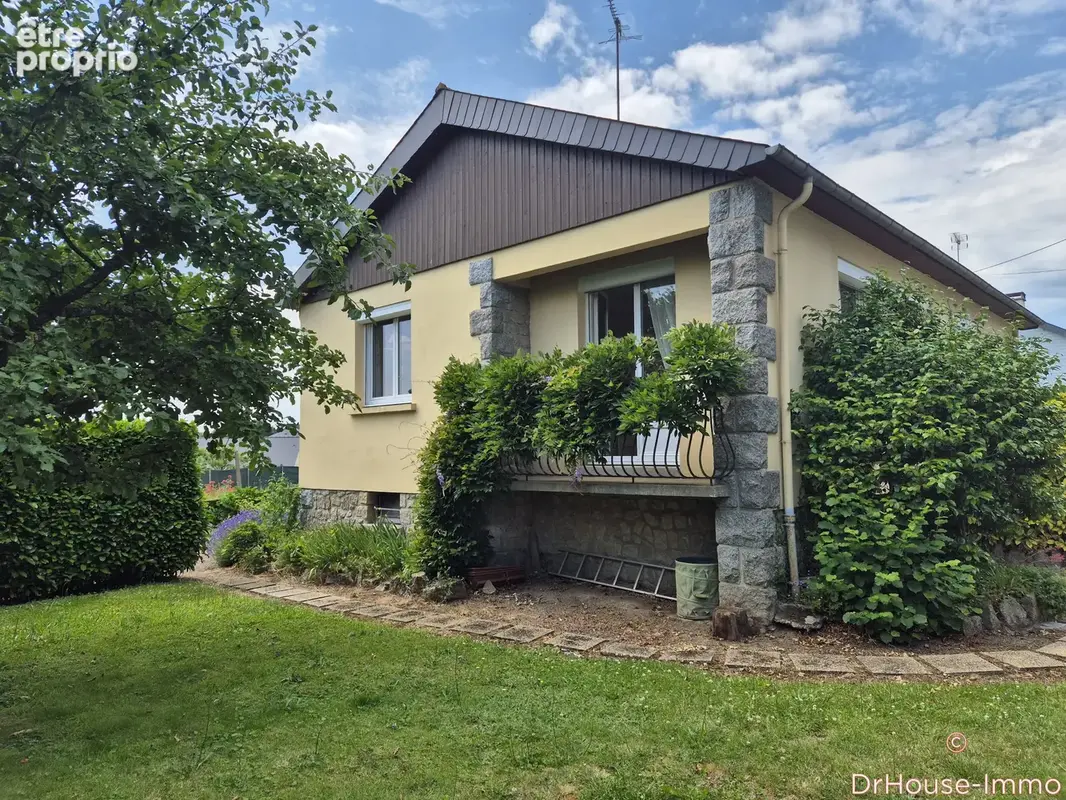 Maison 5 pièces 74 m² à vendre à Gorron (53120) - photo 2