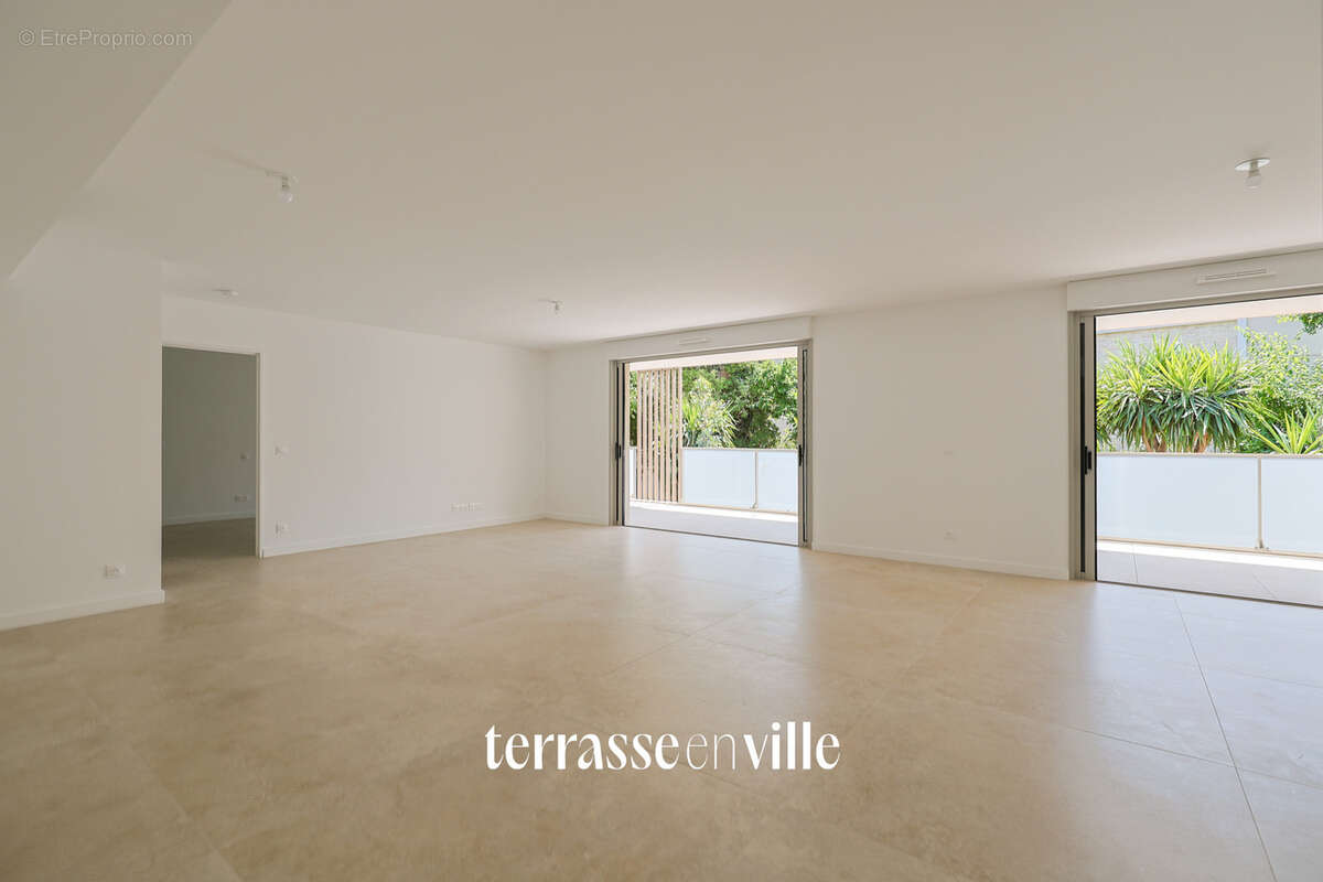 Petit bois - 3 mns de la mer a pieds - appartement neuf t4  - garage + 2 stationnements exterieur - photo 4
