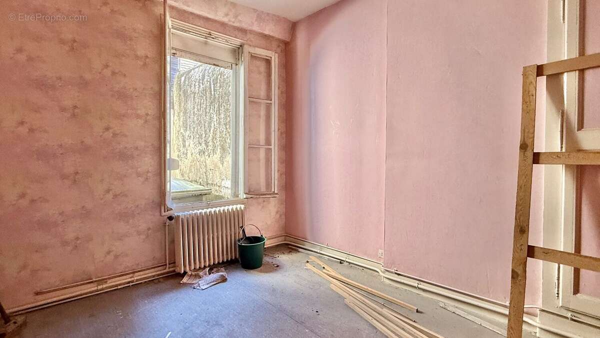Maison à LA FERTE-BERNARD
