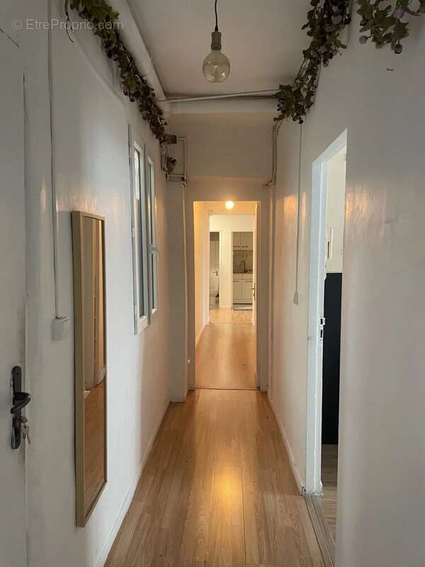 Appartement à PARIS-10E