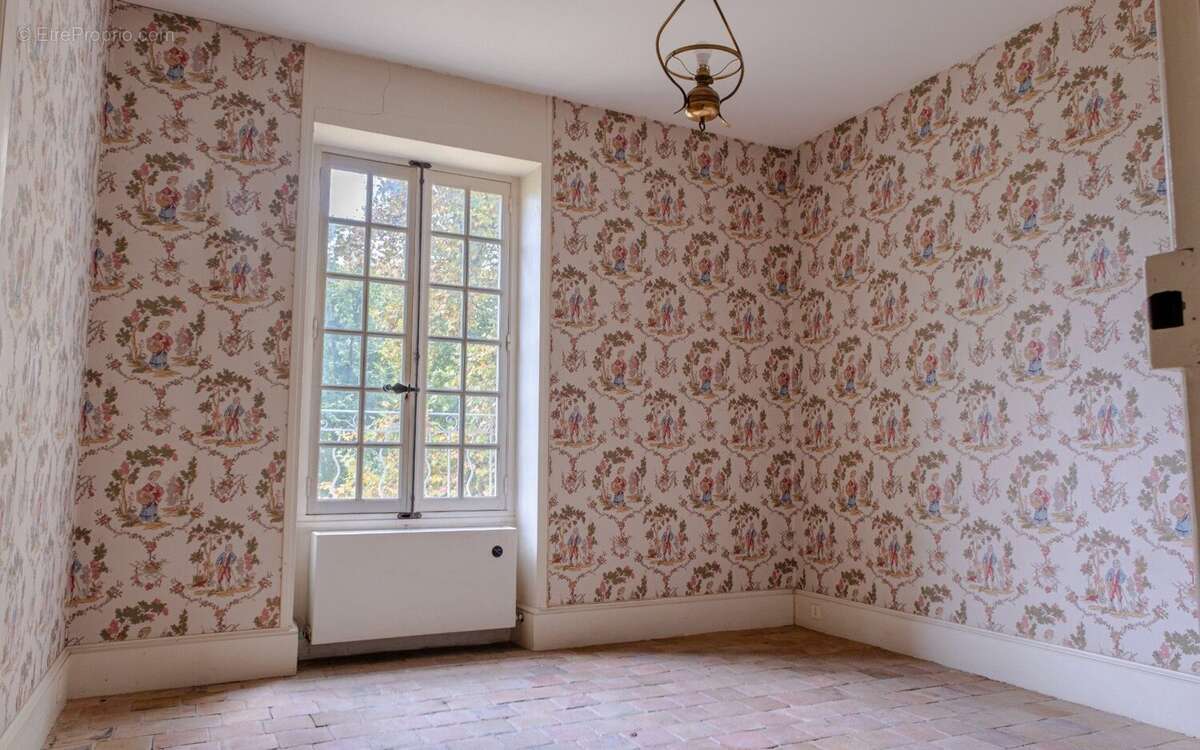 Maison à BOURG-LES-VALENCE