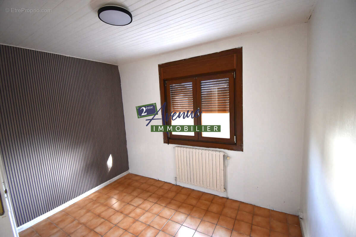 Maison à SAINT-LOUP-SUR-SEMOUSE