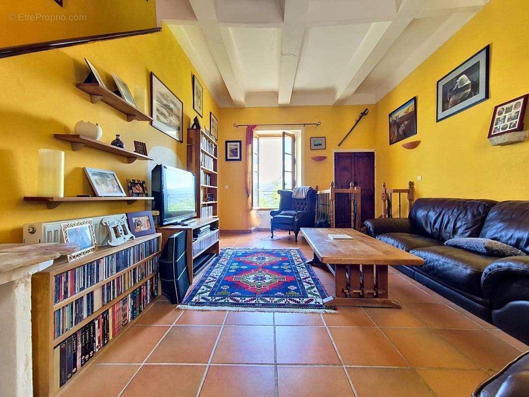 Maison 204 m² à La Penne  - photo 11