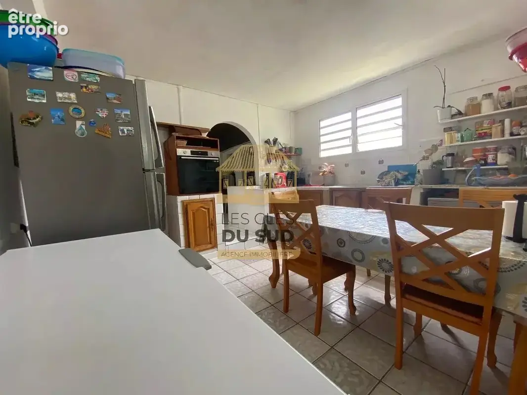 Saint-joseph – maison f5/6 plain-pied – proche du centre et de la mer - photo 6