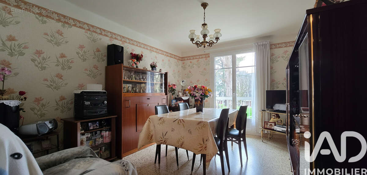 Photo 4 - Appartement à CHOISY-LE-ROI