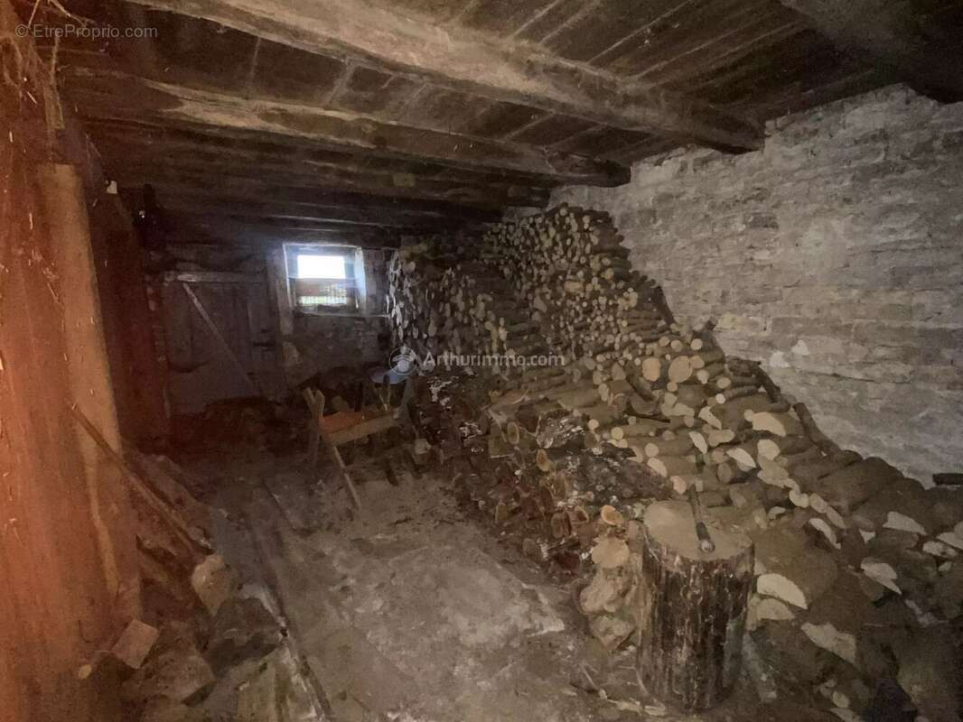 Maison à ROCHES-BETTAINCOURT