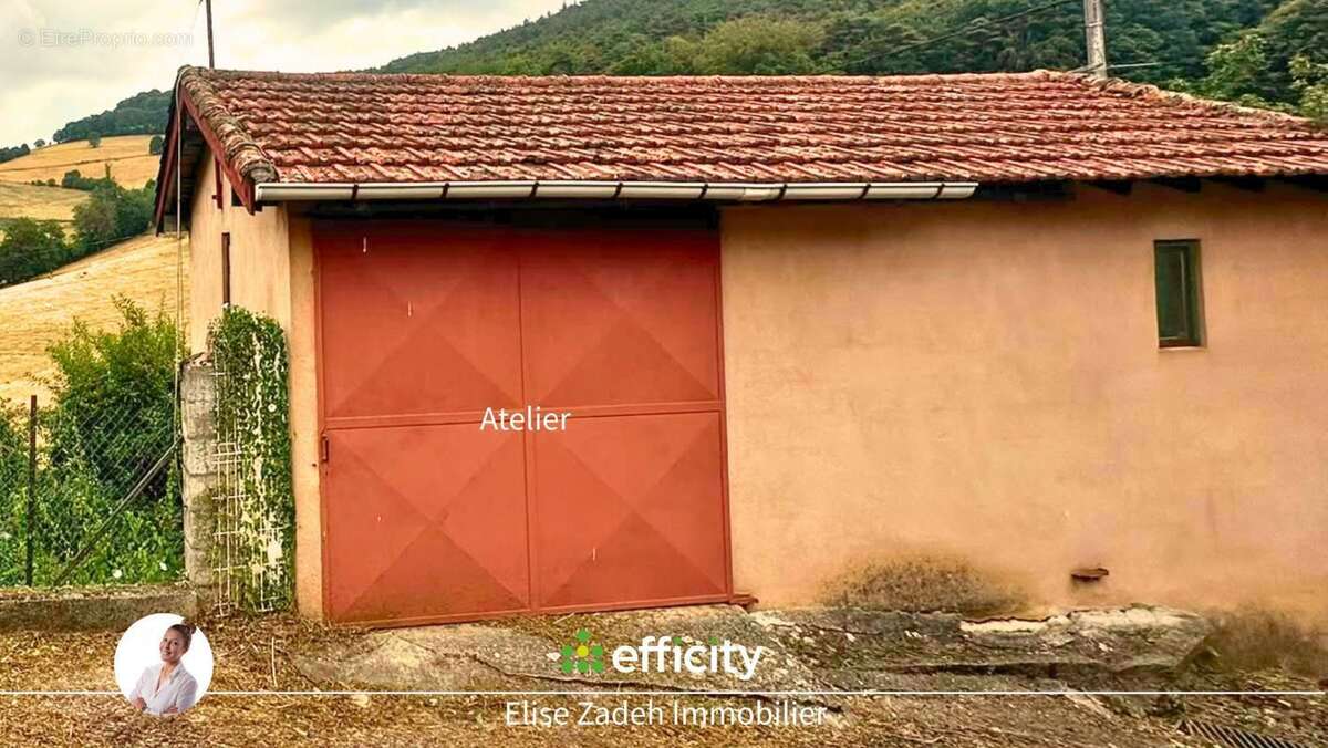 Maison 4 pièces 180 m² à vendre à Aveize (69610) - photo 13