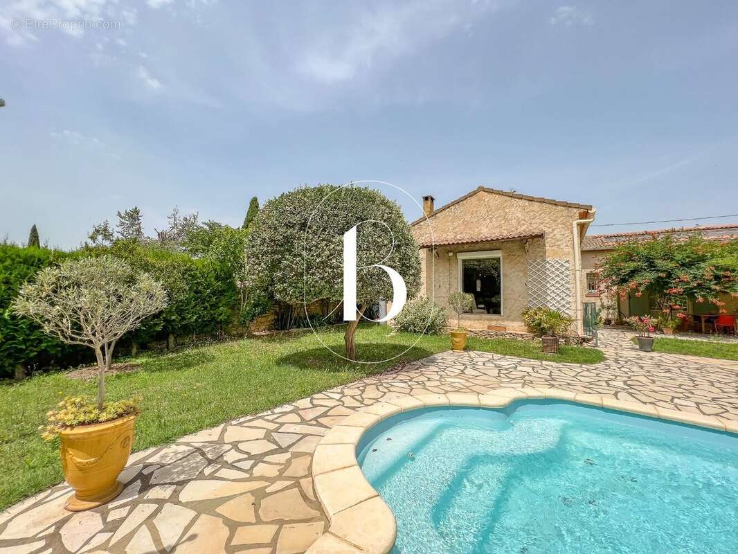 Maison à GOUDARGUES