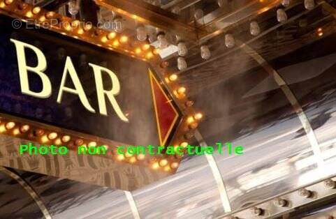 Commerce à AIX-LES-BAINS