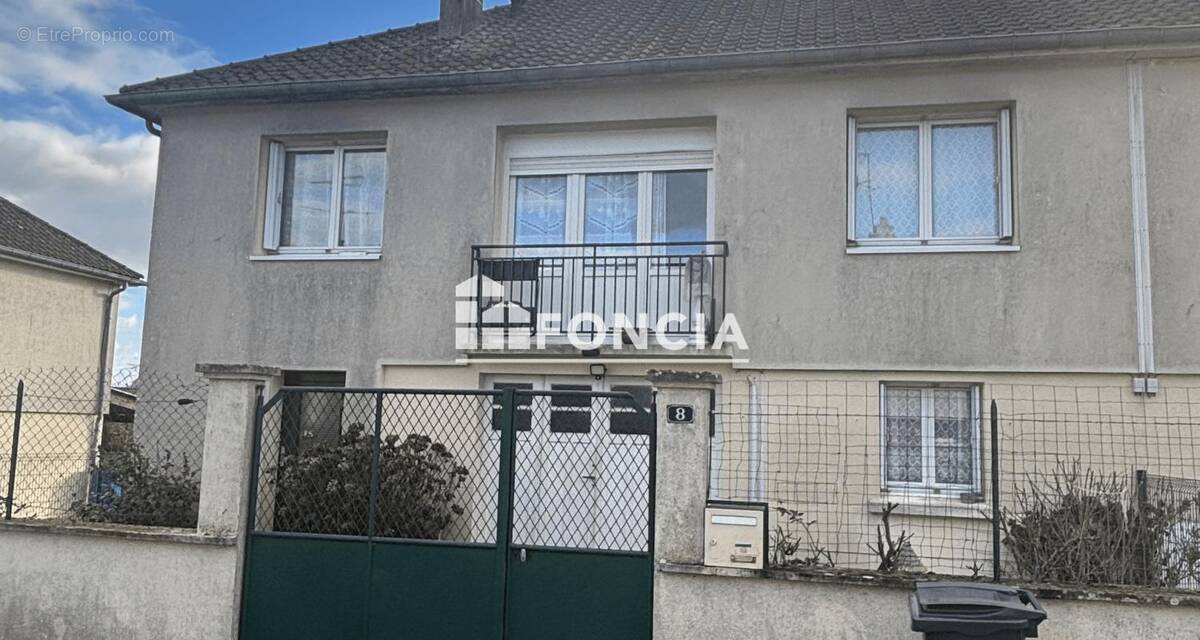 Maison à ARGENTRE