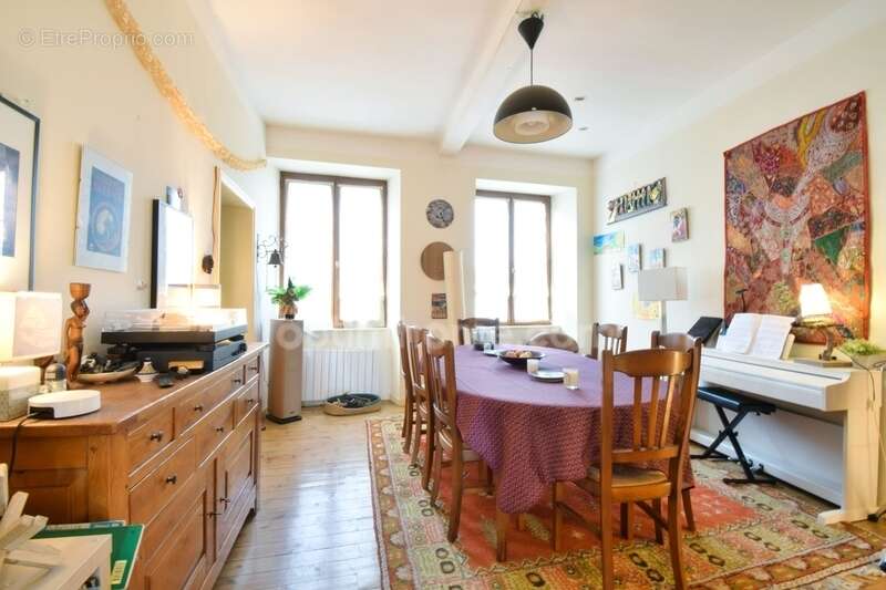 Maison à BILLOM