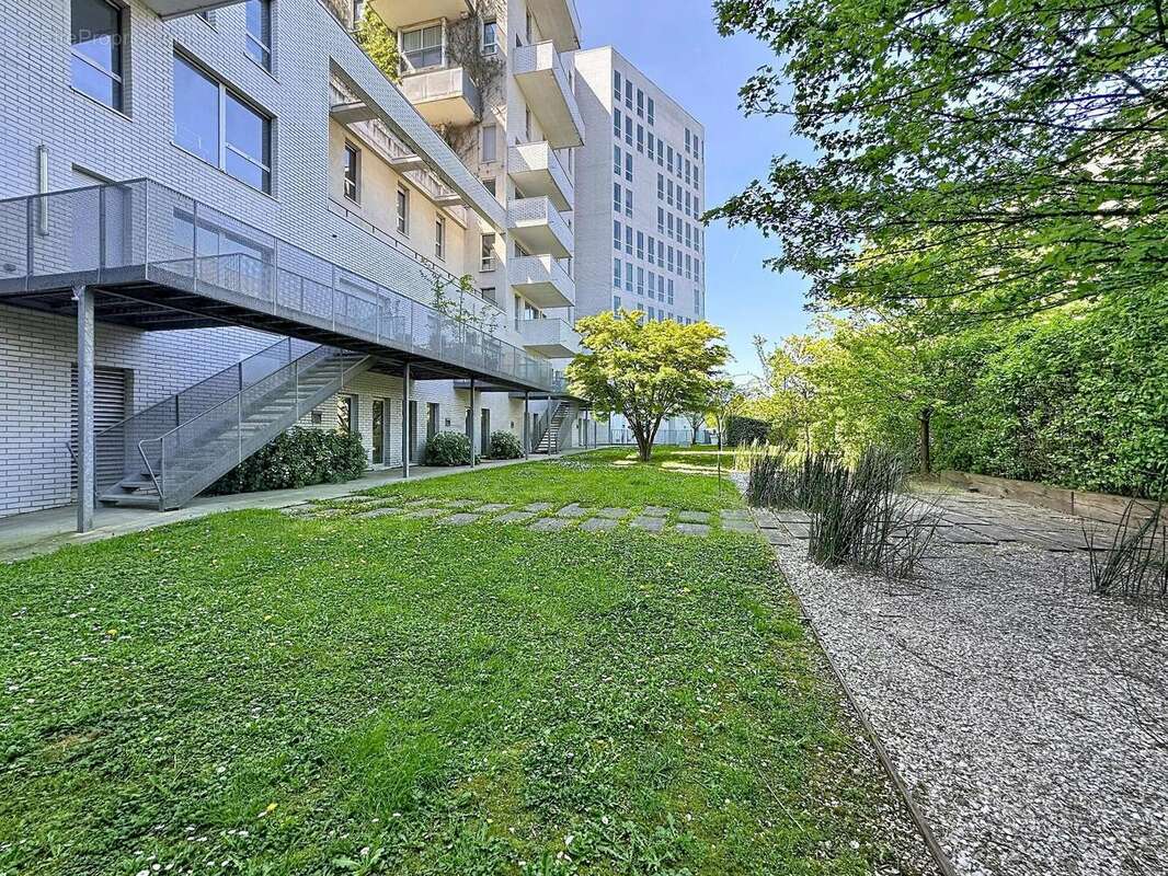   - Appartement à LILLE