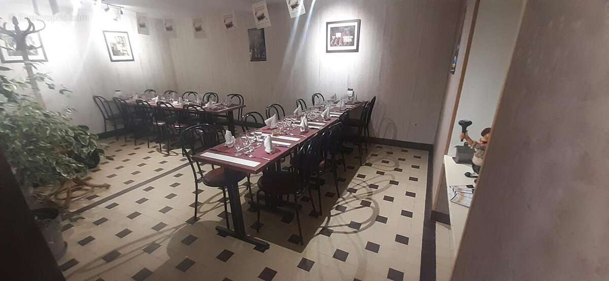 Commerce à COUR-CHEVERNY