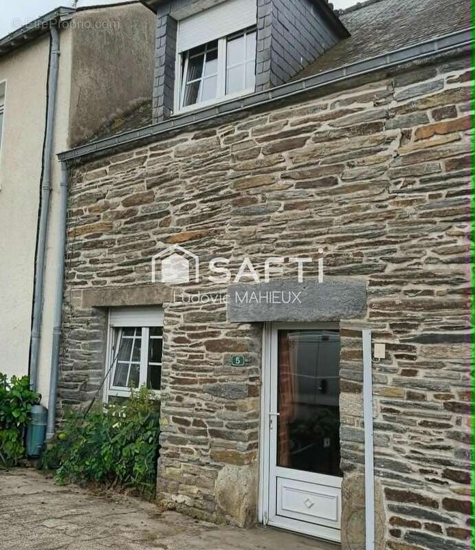 Photo 1 - Maison à LES FOUGERETS