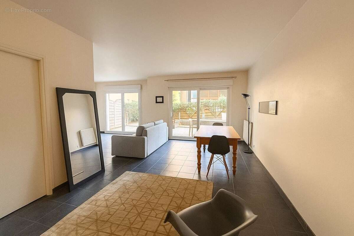 Appartement à EVIAN-LES-BAINS