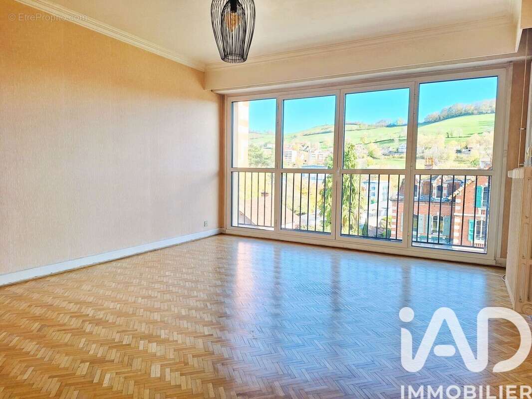Photo 2 - Appartement à AURILLAC