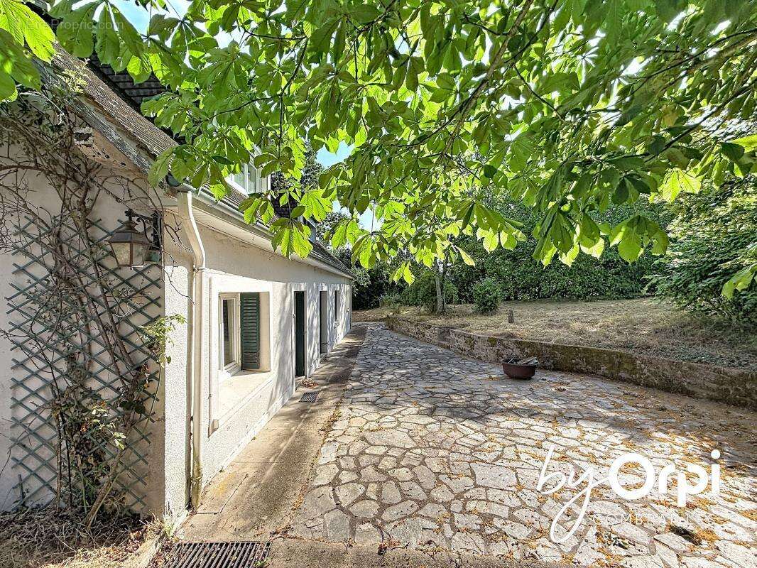 Maison à LAPEYROUSE