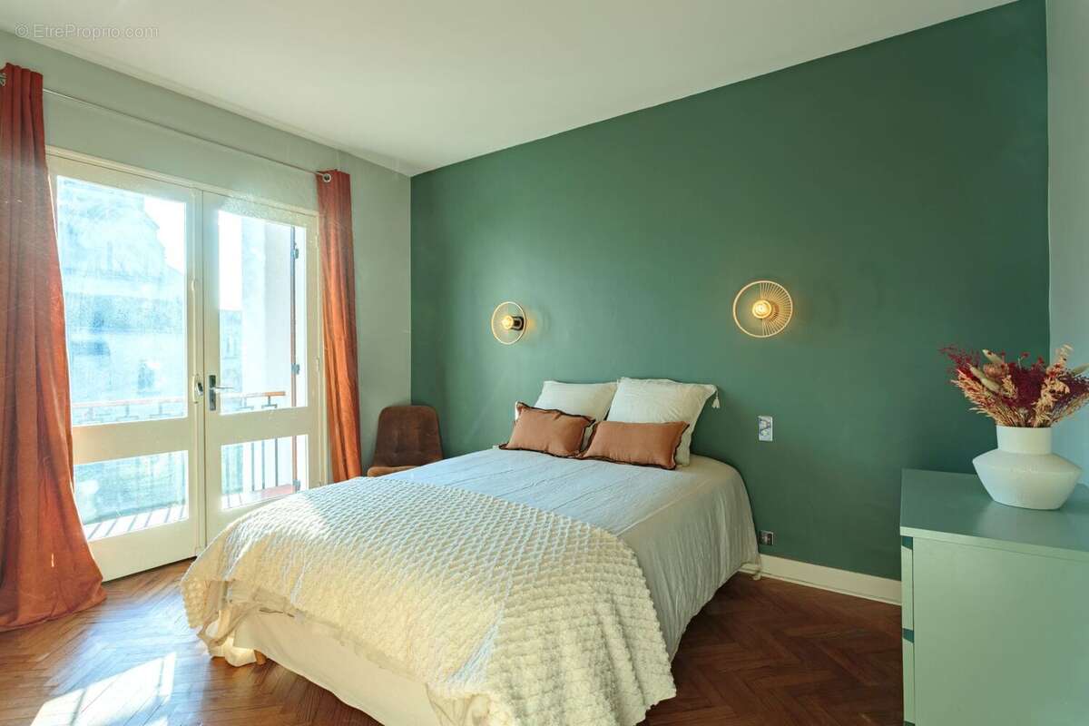 Maison à RION-DES-LANDES