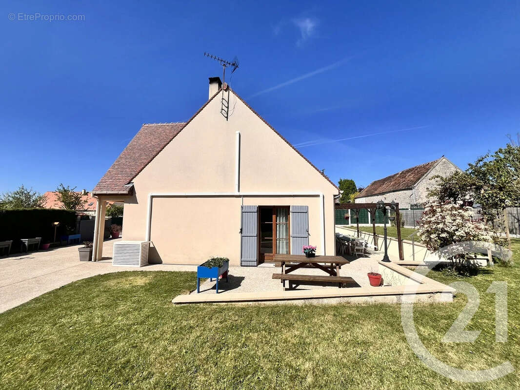 Maison à NANGIS