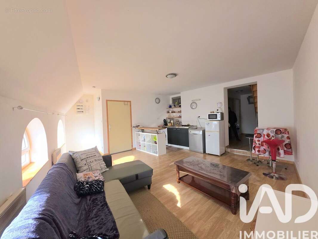 Photo 9 - Appartement à AVESNES-SUR-HELPE