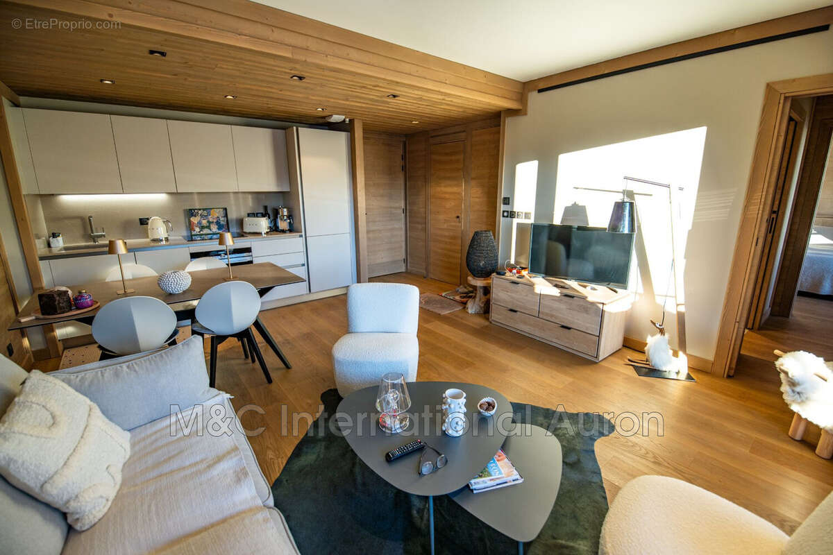 Appartement à SAINT-ETIENNE-DE-TINEE