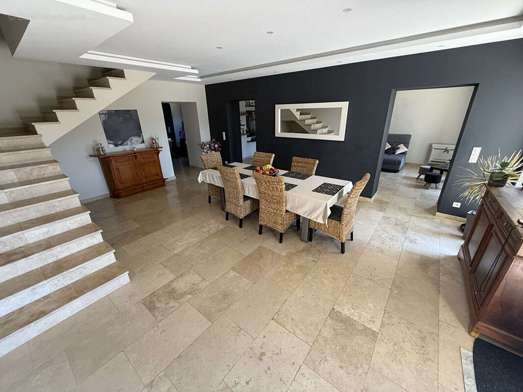 Appartement à ARLES